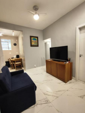 Apartamento em Santos na Beira mar com Vaga privativa e Wifi